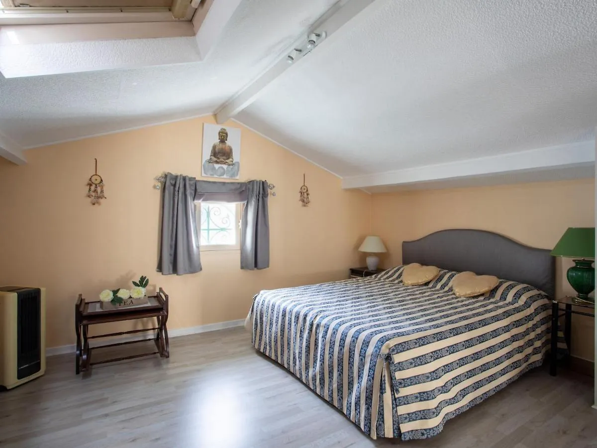 Apartment Le Flora By Interhome Villeneuve-Loubet
