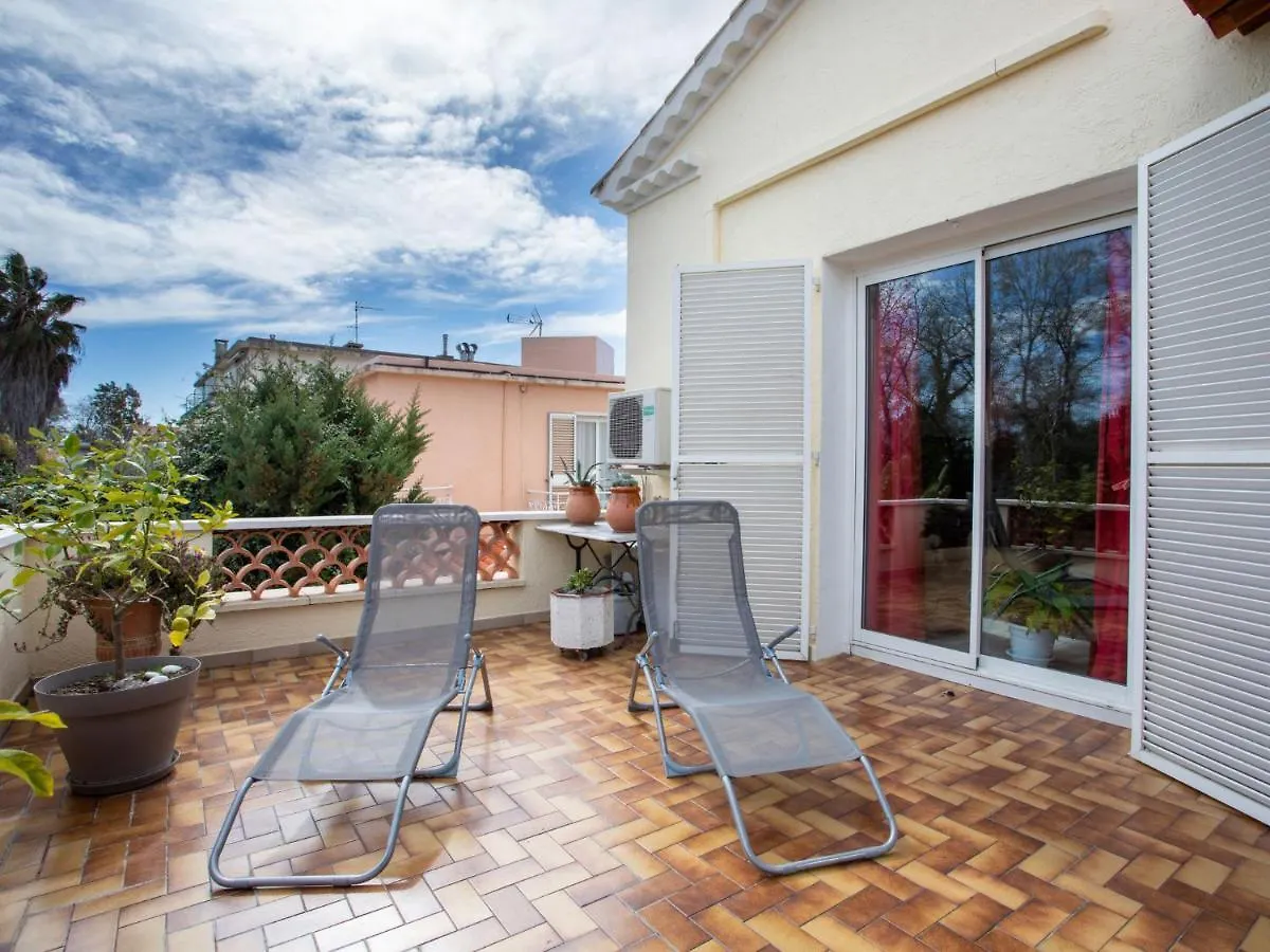 Apartment Le Flora By Interhome Villeneuve-Loubet 0*,  Frankrig